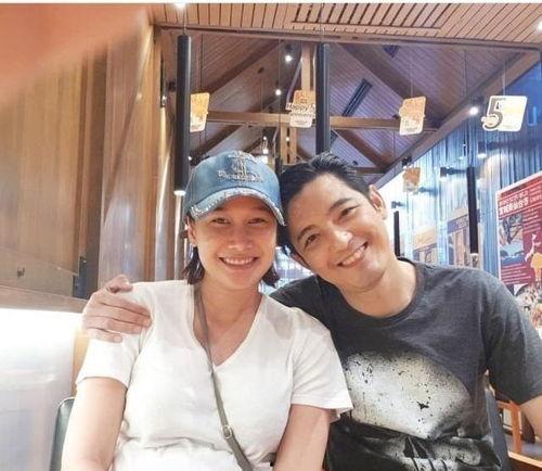 泰国明星跳舞吃瓜,娱乐现场笑料百出